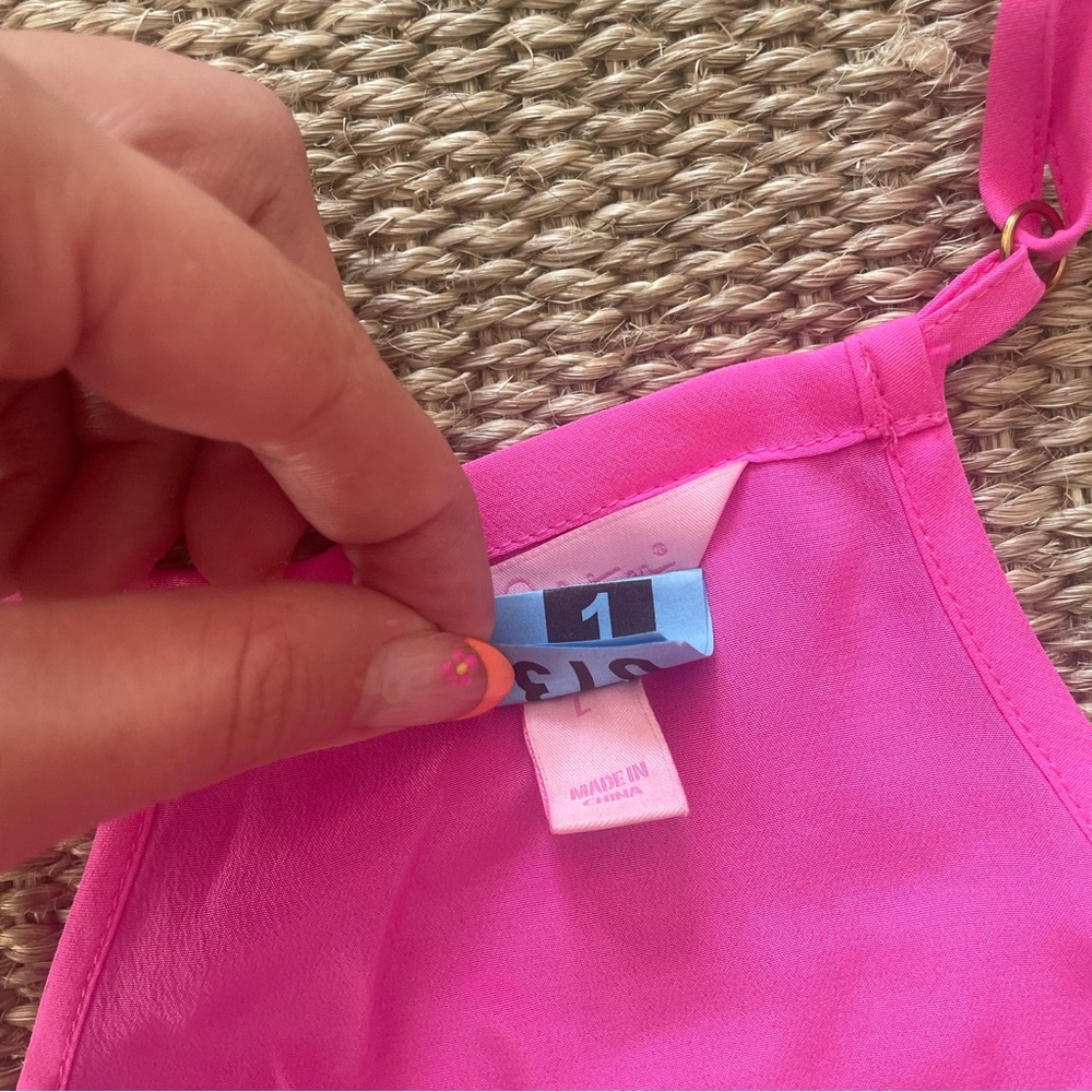 Lilly Pulitzer bright pink silk top - Picture 3 of 4